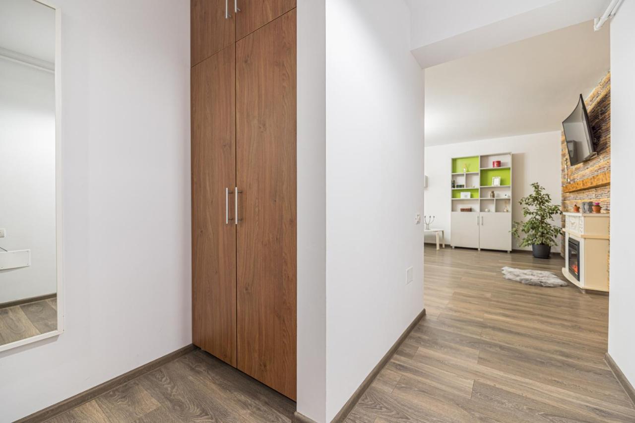 Apartament 2 Camere Narcis Braşov Exterior foto
